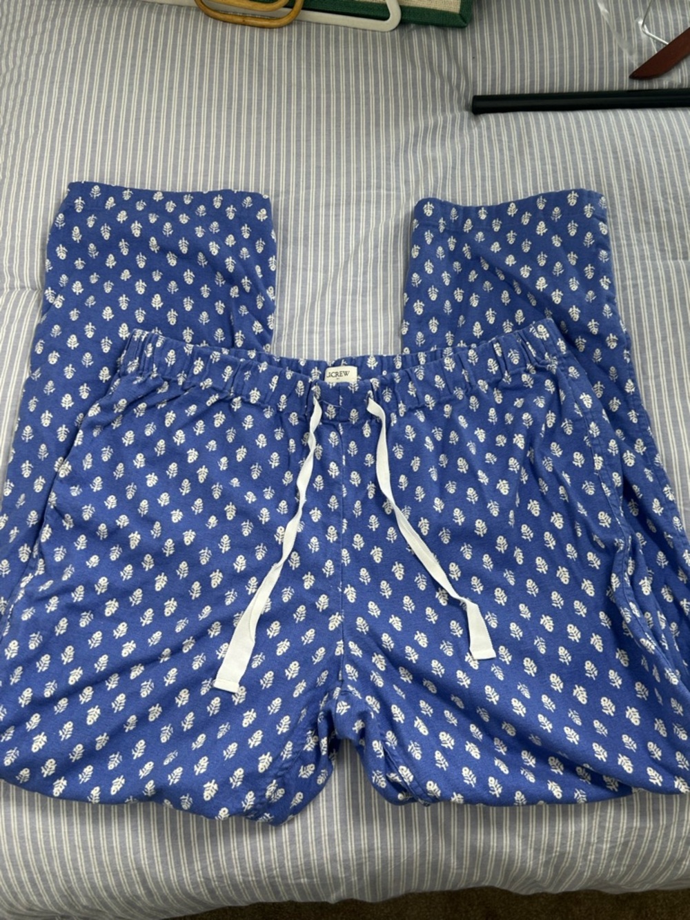 J.Crew Factory Women’s Pajama Pants Medium - Picture 7 of 9